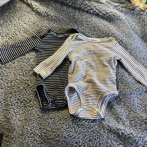 Caters black and white striped Bodysuits 0-3m